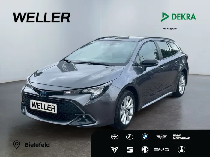 Toyota Corolla 1.8 TS Hybrid Business Edition *CAM*SHZ*