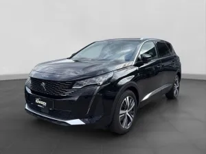 Peugeot 5008 1.2 130 +AHK+NAVI+LED+SHZ+