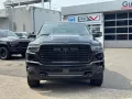Dodge RAM 1500 Laramie Night + Luftfederung + elektr. 