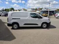 Opel Combo-e XL PDC+EFH-ACC+11 KW OBC+KEYLESS Klima