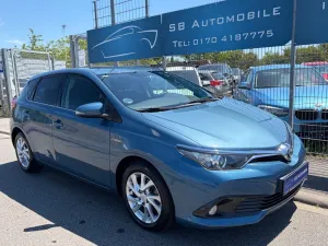 Toyota Auris Hybrid Cool 1,8-l-VVT-i