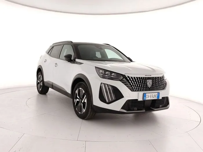 Peugeot 2008 PureTech 130 S&S EAT8 GT