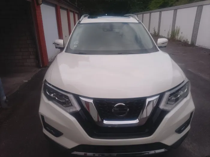 Nissan X-Trail TEKNA 1.6 dCi DPF AUTO TEKNA
