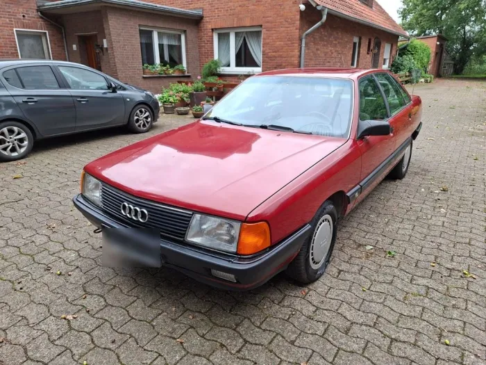 Audi 100 in gutem Zustand