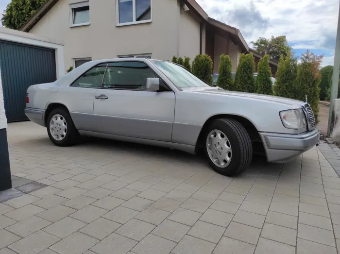 Mercedes-Benz CE 320 Automatik/Leder/Klima