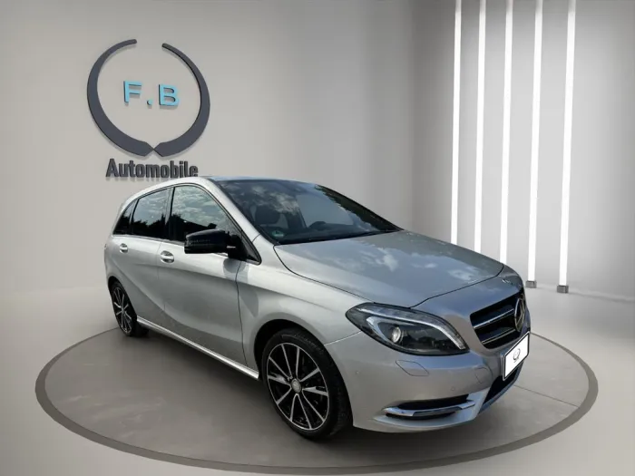 Mercedes-Benz B 200/PDC/KLIMA/SHZ/STD.HZ/UVM..