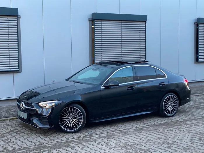 Mercedes-Benz C 220d AMG LINE*PANO*LEDER* 360° KAMERA*MEMORY*