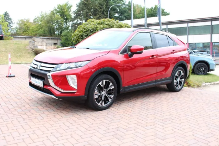 Mitsubishi Eclipse Cross ACTIVE 1,5l Turbo CVT 2WD
