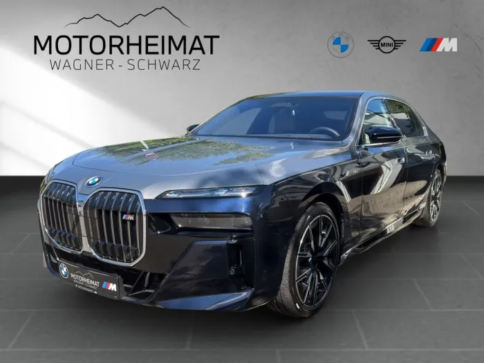 BMW i7 M70 xDrive Two Tone Gran Lusso TV Lounge-Seat