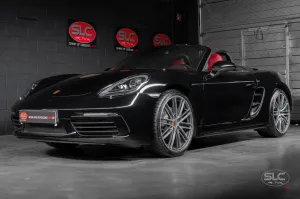 Porsche Boxster 718 Manual/20