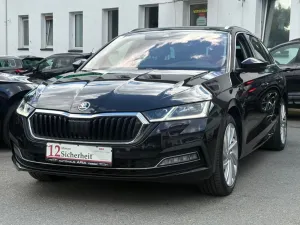 Skoda Octavia 1.4 TSI iV DSG Combi Style VIRTUAL LED