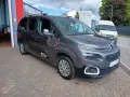 Citroën Berlingo Shine XL,7 Sitzer,Benziner,1Hd.,AHK,Tüv