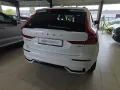 Volvo XC60 B4 Plus Dark ACC BLIS 360° 21Zoll H/K LED