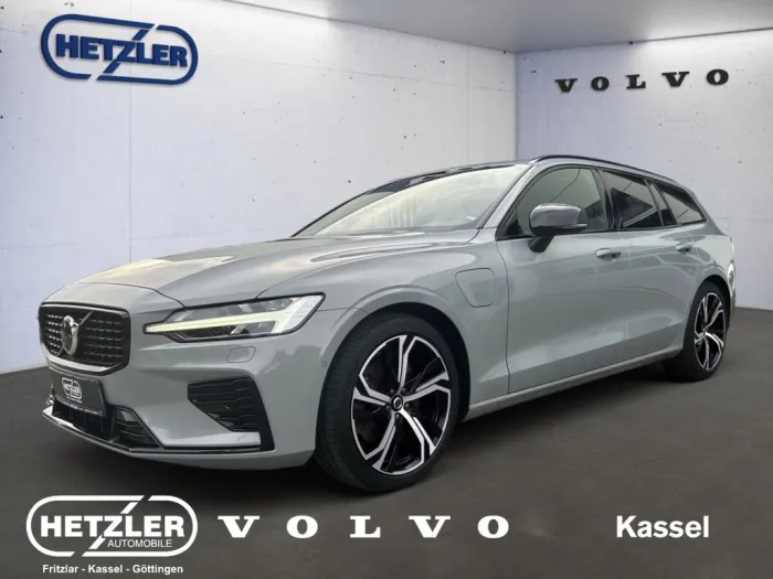 Volvo V60 Kombi T6 Plus Dark Recharge Plug-In Hybrid A