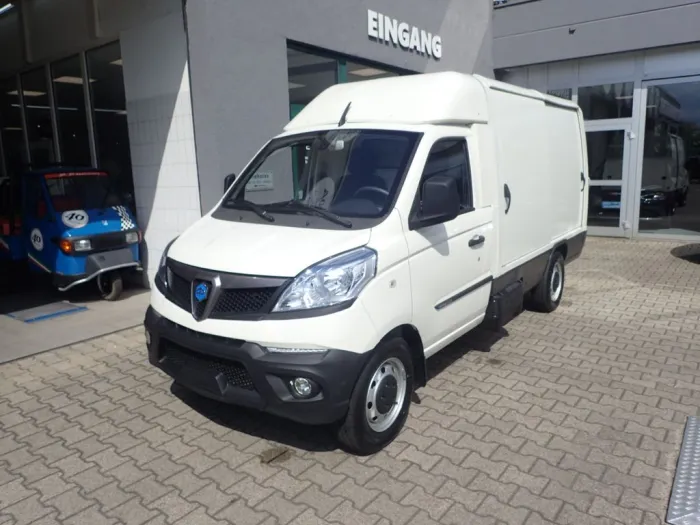 Piaggio Porter NP6 SW LPG Kastenaufbau 3,07m Radstand LR