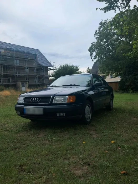 Audi Biete ein Audi 100 c4 an