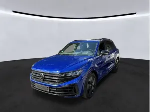 Volkswagen Touareg R-Line 4M 3.0 eHybrid PANO*LUFT*AHK*HUD*