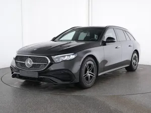 Mercedes-Benz E 220 T d 4M PANORAMA*AHK*NIGHT AMG Line Advance