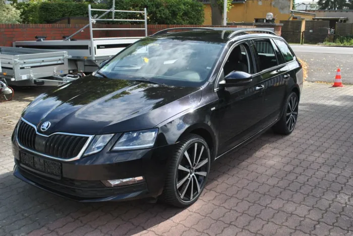 Skoda Octavia 1.5 TSI ACT CLEVER Combi CLEVER