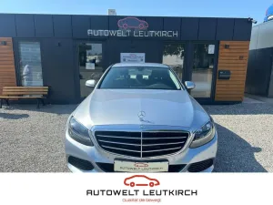 Mercedes-Benz C180 Limousine EXCLUSIVE CGI KLIMA PDC CAM SHZ