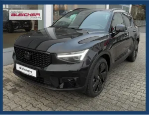 Volvo XC40 B4 Plus Black Edition - 360° - Pamora.