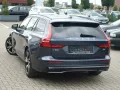 Volvo V60 Plus Dark B4/HUD/360°Cam/Pano/