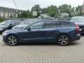 Volvo V60 Plus Dark B4/HUD/360°Cam/Pano/