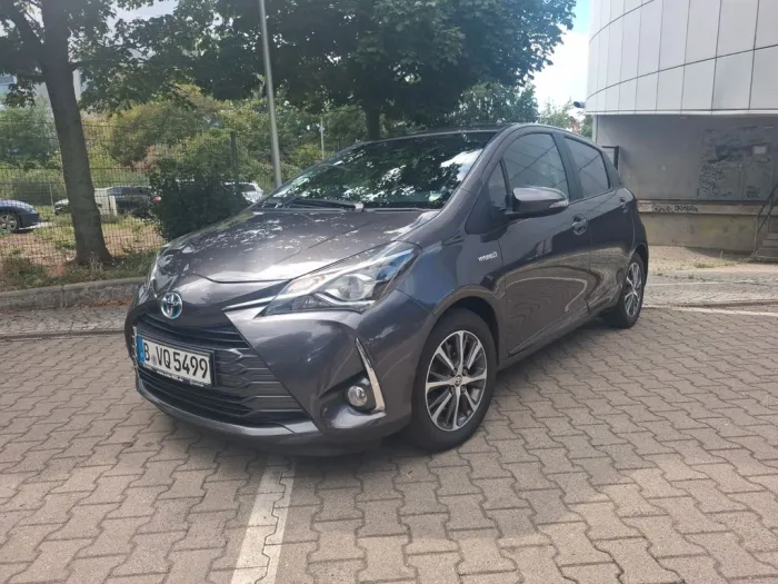 Toyota Yaris 1,5-l-VVT-i Hybrid CVT Y20 Club Y20 Club