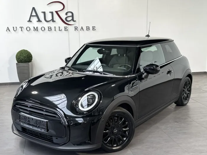 MINI Cooper Classic Trim Black Ext. NAV+LED+KAM