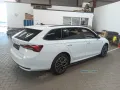 Skoda Octavia Combi 2.0 TDI Tour DSG AHK Nav Pano 360°