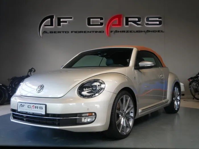 Volkswagen Beetle Karmann Cabrio Aut. Xenon Navi Sport 20