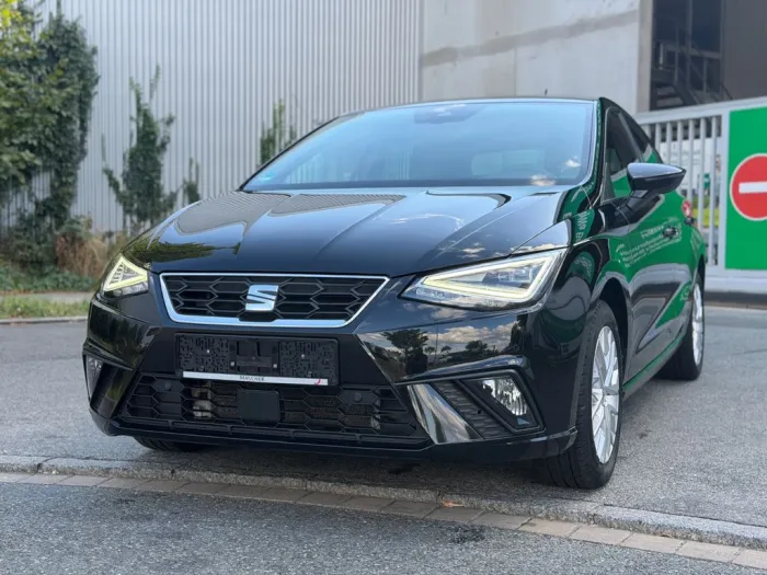 Seat Ibiza FR*Apple CarPlay*NAVI*LED*WenigKM*TÜVNEU*