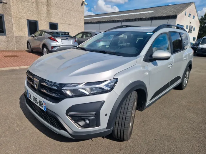 Dacia Jogger TCe 110 Comfort 7-Sitzer, NAVI, CAMERA