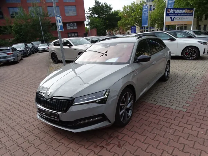 Skoda Superb 1.4 TSI Hybrid Sportline iV Standheizung