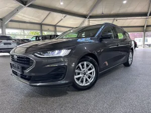 Ford Focus Tur 1.5D Cool&Connect LED Navi RfK PDC