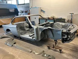 BMW CS E9 Karosserie mit Türen ,Kotflügel ...