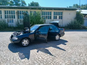 Mercedes-Benz C 220 SPORT Oldtimer