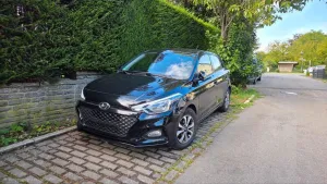 Hyundai i20 Active / Facelift - 1. Hand -...