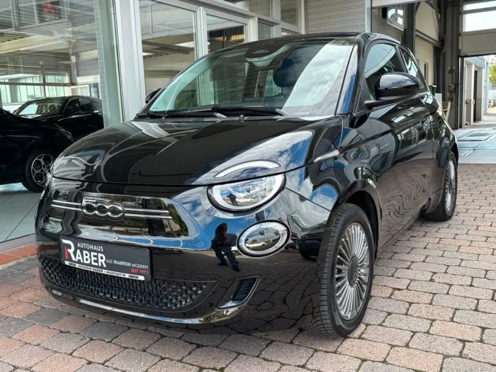 Fiat 500e 43kWh 118 PS