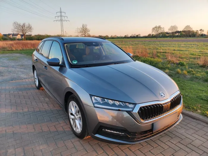Skoda Octavia 1.0 TSI MHEV 81kW DSG Ambition