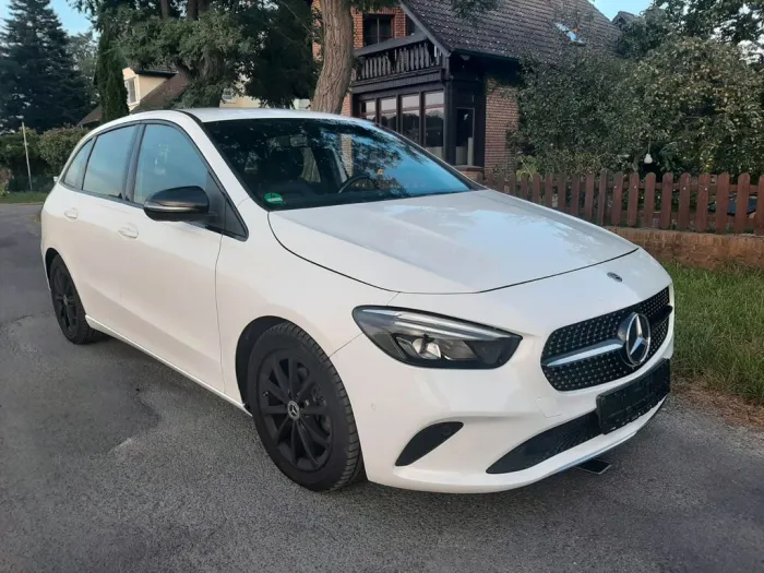 Mercedes-Benz B 180 d Automatik voll Ausstattung sehr gepflegt