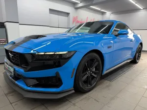 Ford Mustang 5.0 V8*GrabberBlu*Klappe*MyColour*Brembo