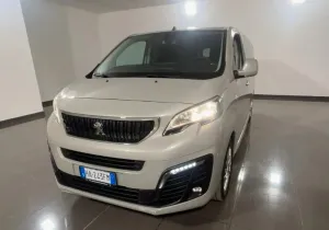 Peugeot Traveller BlueHDi 120 9 POSTI