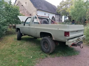 Chevrolet K30 Pick up M1008