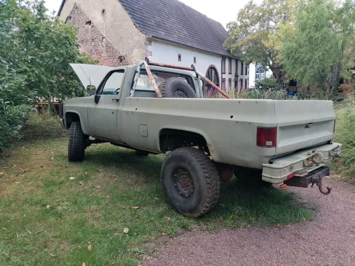 Chevrolet K30 Pick up M1008