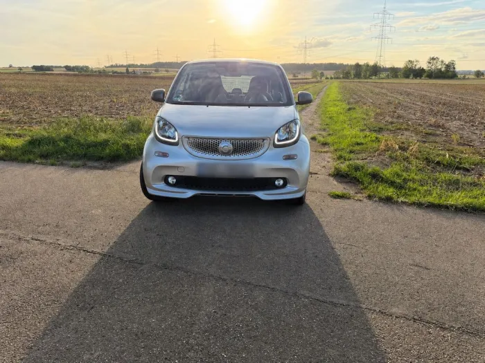Smart fortwo Coupé 0.9 Turbo 90 PS BRABUS editio