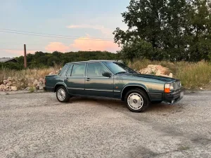 Volvo 760GLE Staatskarosse Oldtimer legostein