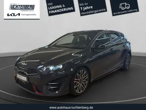 Kia CEED 1.6T GT PANO-DACH+TEIL-LEDER+NAVI+LED-LICHT