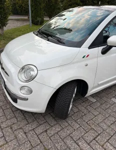 Fiat 500 Sport mit Alufelgen Allwetterreif...