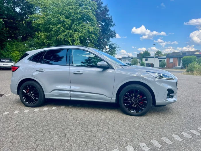 Ford Kuga 2.5 Duratec PHEV Graphite Tech Editi CV...
